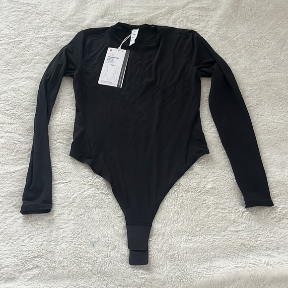 Lululemon Nulu Mesh Long Sleeve Crewneck Bodysuit, Black, NWT - Picture 6 of 7